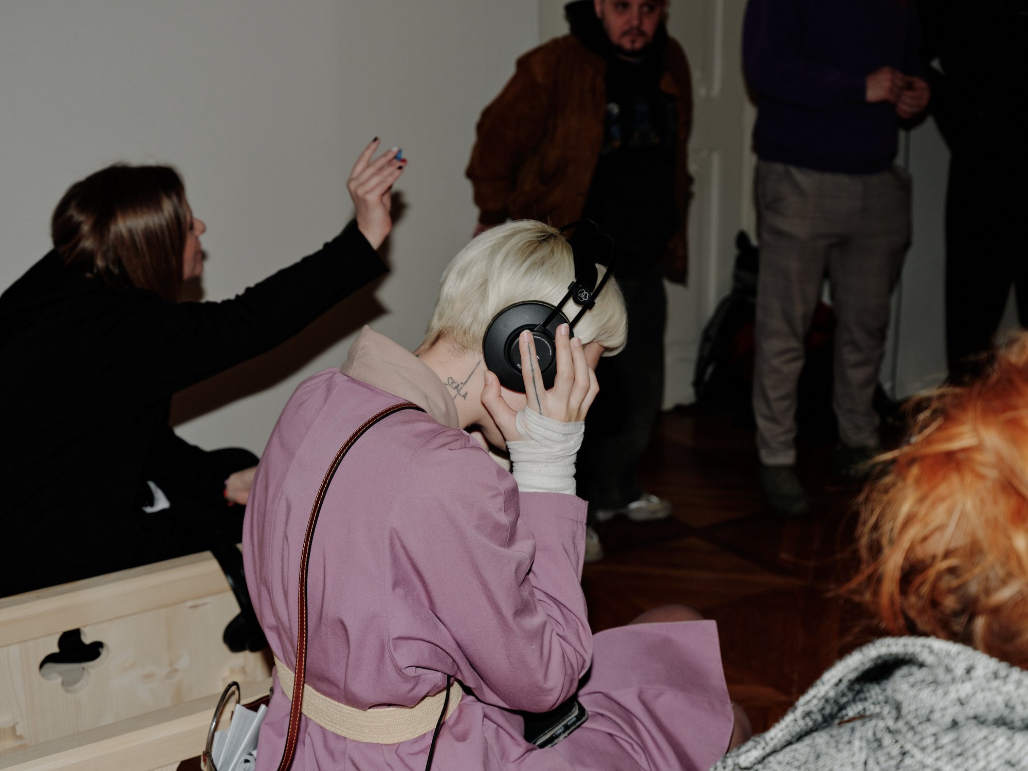 In the Shadows of the Main Character view 2